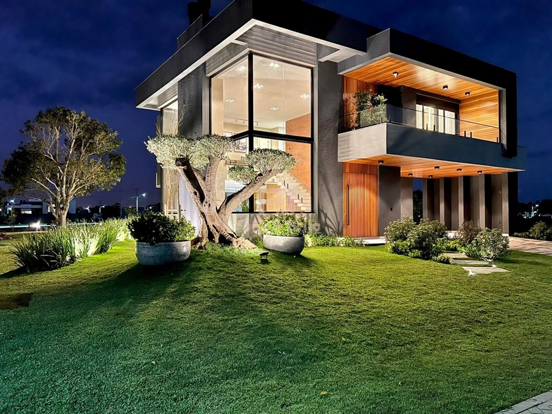 CASA A VENDA EM CONDOMINIO FECHADO: 2ª foto da galeria de imagens do imóvel