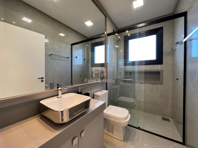 CASA A VENDA EM CONDOMINIO FECHADO: 18ª foto da galeria de imagens do imóvel