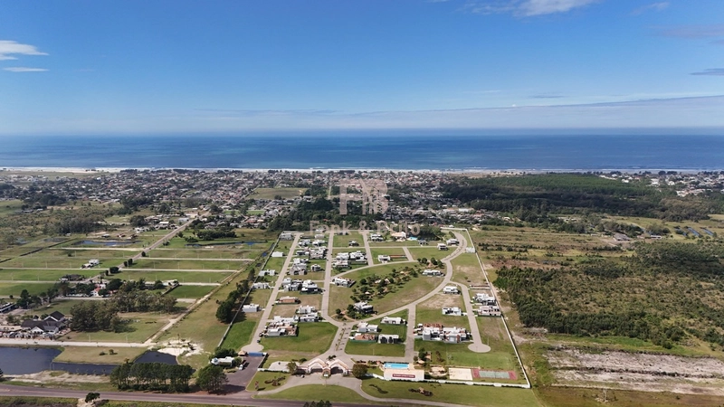 CASA A VENDA EM CONDOMINIO FECHADO: 29ª foto da galeria de imagens do imóvel