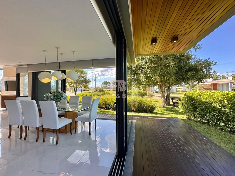 CASA A VENDA EM CONDOMINIO FECHADO: 13ª foto da galeria de imagens do imóvel