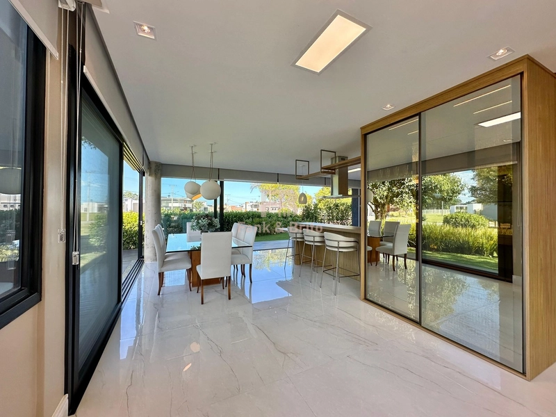 CASA A VENDA EM CONDOMINIO FECHADO: 7ª foto da galeria de imagens do imóvel