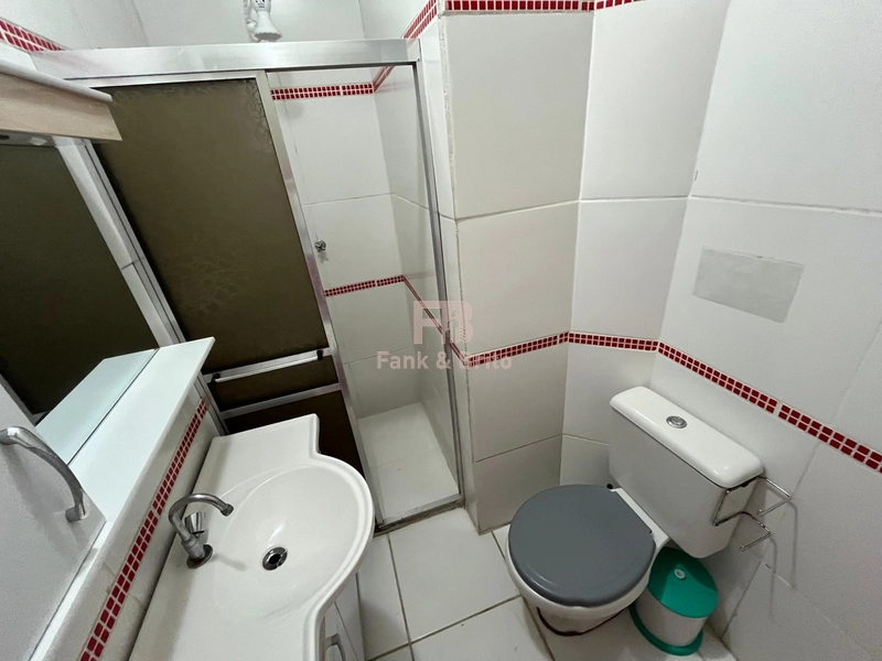 APARTAMENTO A VENDA DE FRENTE PARA PRAÇA EM CAPÃO DA CANOA: 10ª foto da galeria de imagens do imóvel