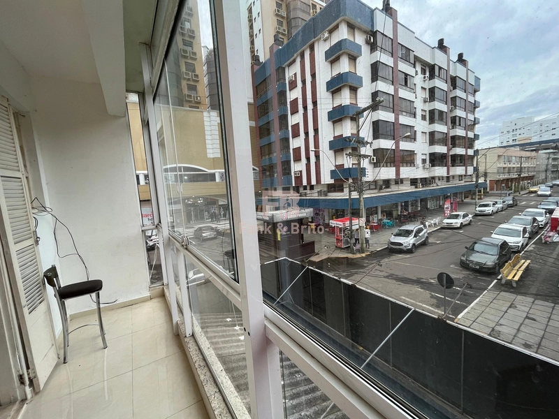 APARTAMENTO A VENDA DE FRENTE PARA PRAÇA EM CAPÃO DA CANOA: 13ª foto da galeria de imagens do imóvel