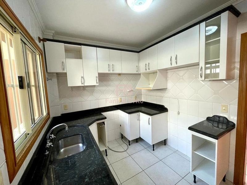 APARTAMENTO NA AVENIDA DE FRENTE: 7ª foto da galeria de imagens do imóvel