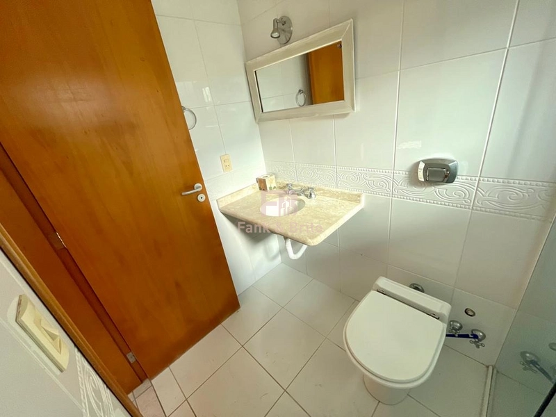 APARTAMENTO NA AVENIDA DE FRENTE: 14ª foto da galeria de imagens do imóvel