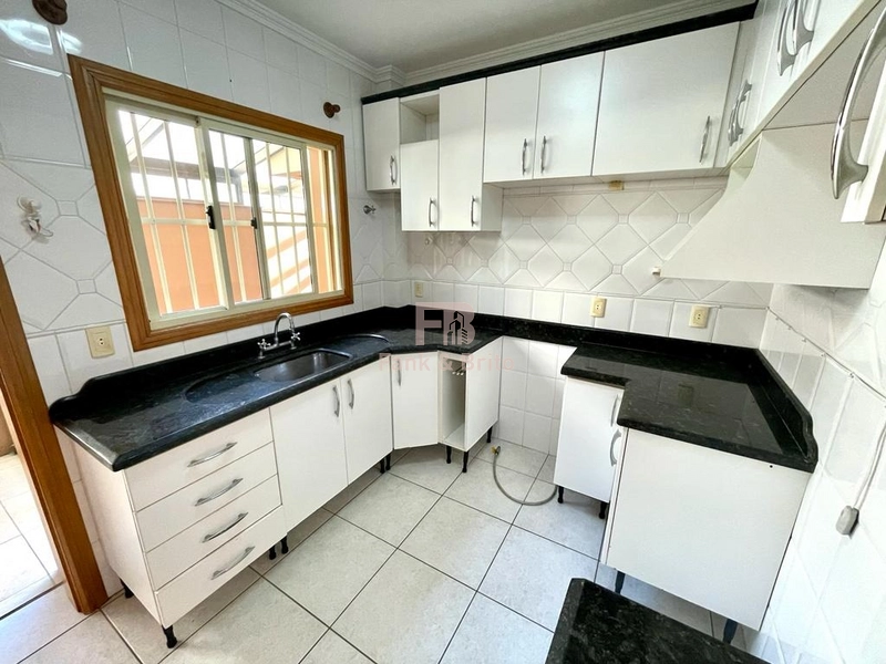 APARTAMENTO NA AVENIDA DE FRENTE: 5ª foto da galeria de imagens do imóvel