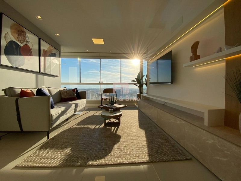 VENDE AMPLO APARTAMENTO FINAMENTE MOBILIADO E DECORADO: 8ª foto da galeria de imagens do imóvel