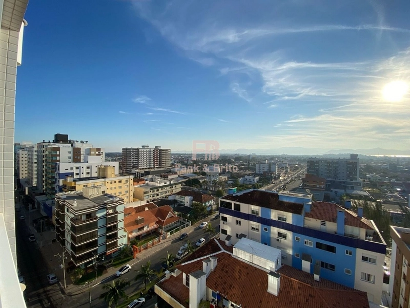 VENDE AMPLO APARTAMENTO FINAMENTE MOBILIADO E DECORADO: 6ª foto da galeria de imagens do imóvel