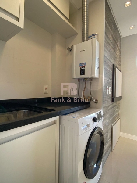 VENDE AMPLO APARTAMENTO FINAMENTE MOBILIADO E DECORADO: 13ª foto da galeria de imagens do imóvel