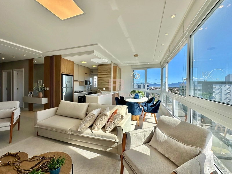 Apartamento mobiliado e decorado, próximo ao mar!: 2ª foto da galeria de imagens do imóvel