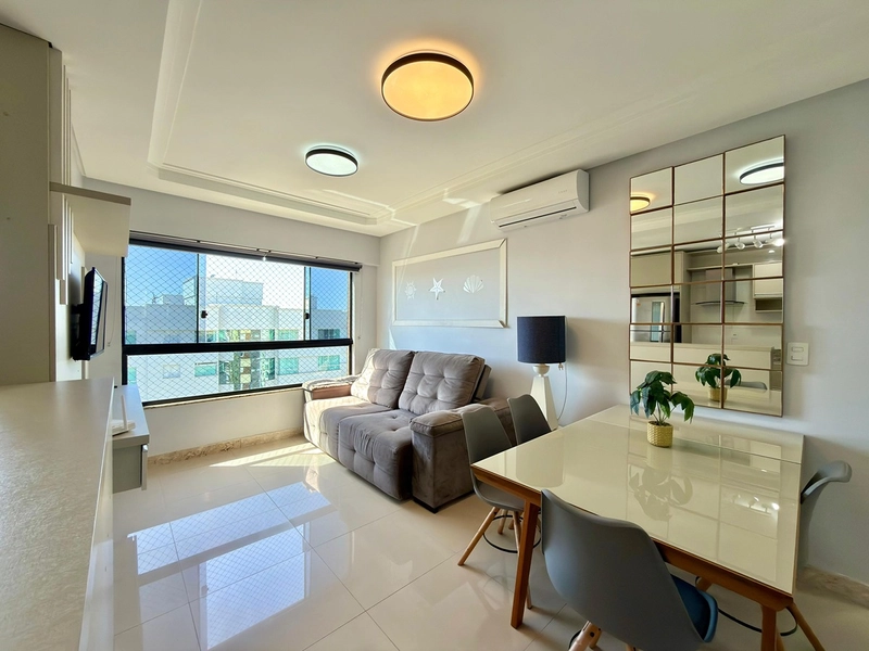 APARTAMENTO JUNTO A PRAÇA EM PREDIO COM INFRAESTRUTURA COMPLETA: 1ª foto da galeria de imagens do imóvel