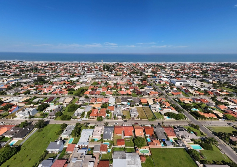 CASA A VENDA EM XANGRI-LÁ: 23ª foto da galeria de imagens do imóvel