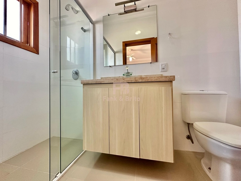 CASA A VENDA EM XANGRI-LÁ: 12ª foto da galeria de imagens do imóvel