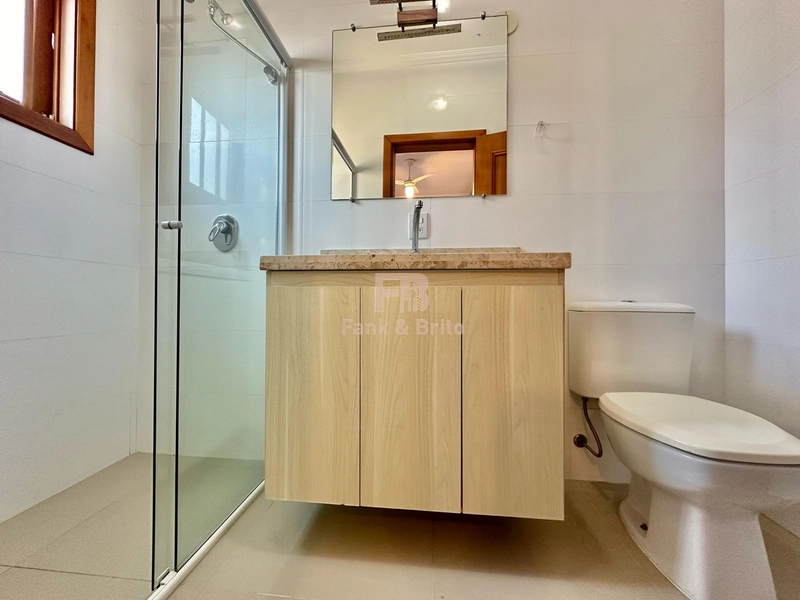 CASA A VENDA EM XANGRI-LÁ: 10ª foto da galeria de imagens do imóvel