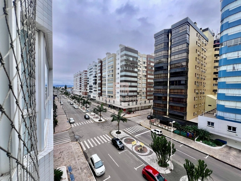 Apartamento 3 dormitórios de frente para a avenida Ubirajara!: 1ª foto da galeria de imagens do imóvel