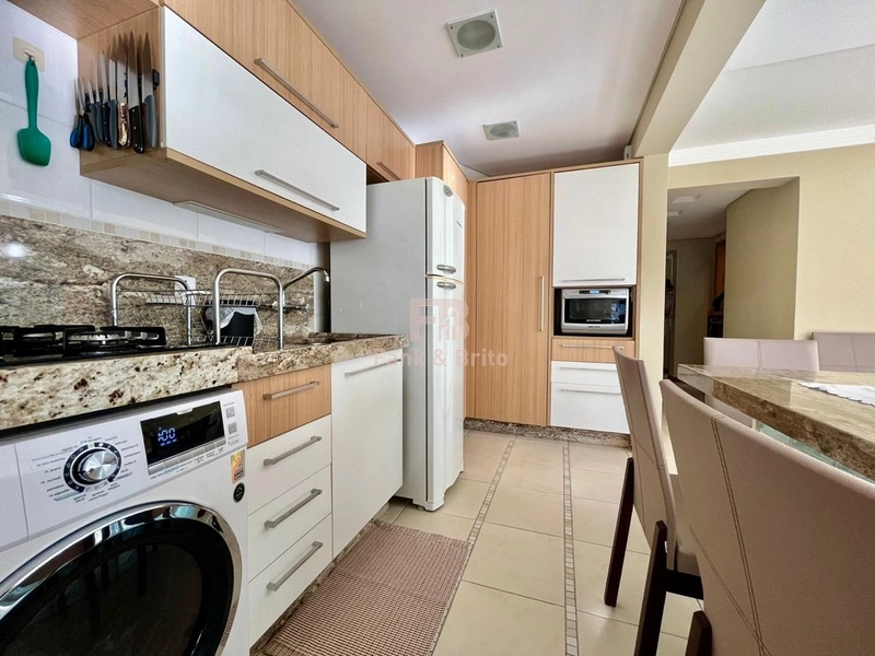 APARTAMENTO DE ESQUINA NA AV. UBURAJARA!: 14ª foto da galeria de imagens do imóvel