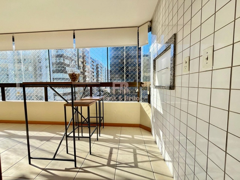 APARTAMENTO DE ESQUINA NA AV. UBURAJARA!: 13ª foto da galeria de imagens do imóvel