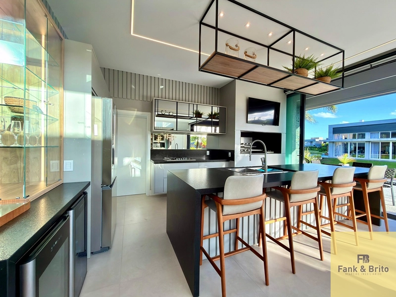 SOBRADO À VENDA  CONDOMÍNIO MALIBU: 12ª foto da galeria de imagens do imóvel