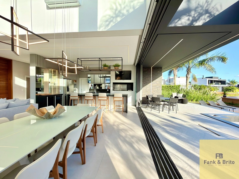 SOBRADO À VENDA  CONDOMÍNIO MALIBU: 13ª foto da galeria de imagens do imóvel