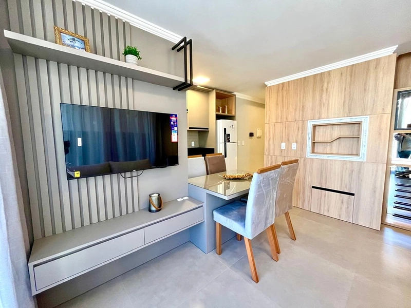 APARTAMENTO AO LADO DA PRAÇA FLAVIO BOIANOVSKI, DUAS QUADRAS DO MAR!: 14ª foto da galeria de imagens do imóvel