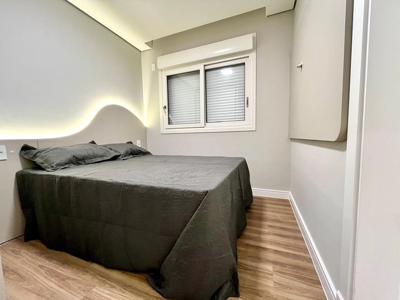 APARTAMENTO AO LADO DA PRAÇA FLAVIO BOIANOVSKI, DUAS QUADRAS DO MAR!: 27ª foto da galeria de imagens do imóvel