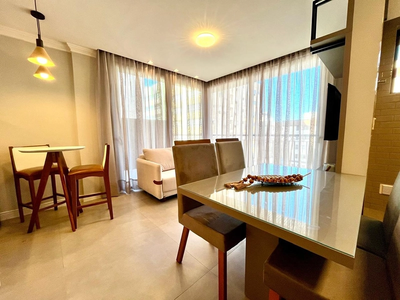 APARTAMENTO AO LADO DA PRAÇA FLAVIO BOIANOVSKI, DUAS QUADRAS DO MAR!: 13ª foto da galeria de imagens do imóvel