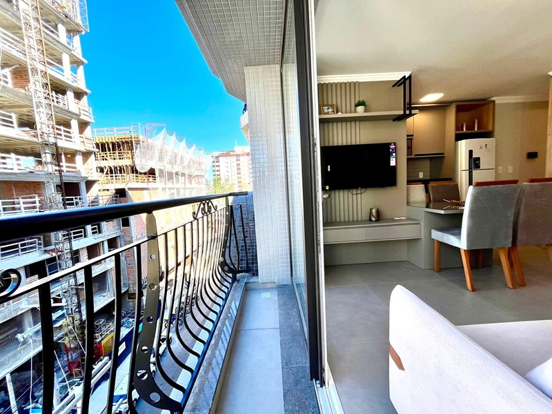 APARTAMENTO AO LADO DA PRAÇA FLAVIO BOIANOVSKI, DUAS QUADRAS DO MAR!: 15ª foto da galeria de imagens do imóvel