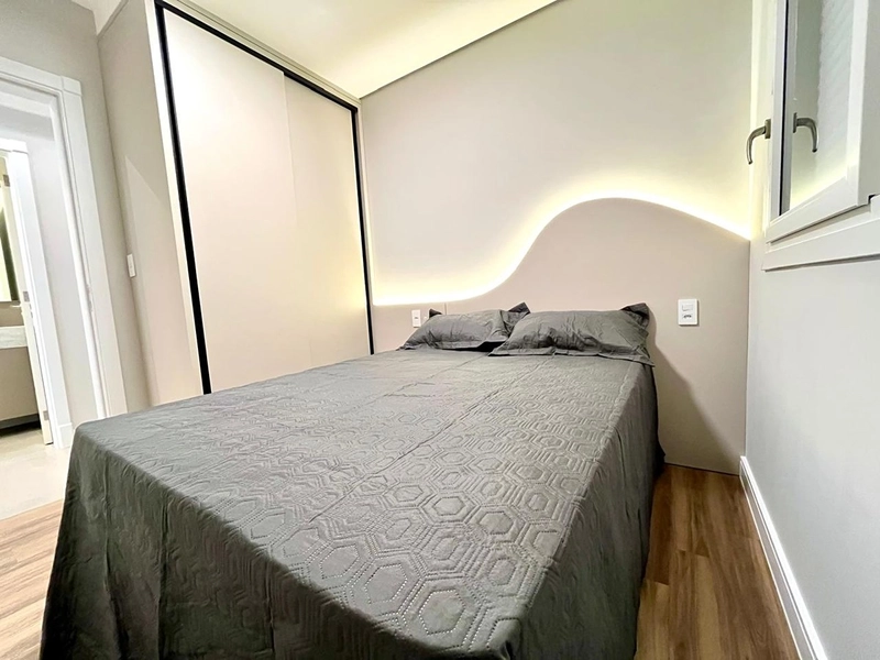APARTAMENTO AO LADO DA PRAÇA FLAVIO BOIANOVSKI, DUAS QUADRAS DO MAR!: 28ª foto da galeria de imagens do imóvel