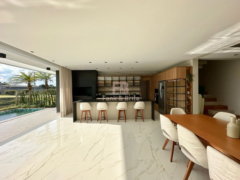 VENDO SOBRADO BEIRA LAGO EM CONDOMINIO FECHADO: 14ª foto da galeria de imagens do imóvel