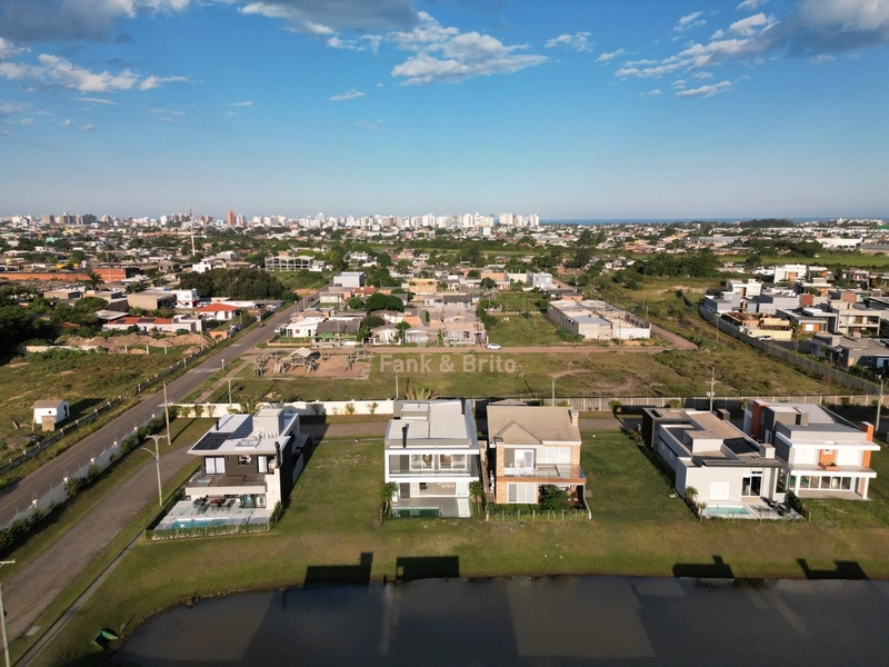 VENDO SOBRADO BEIRA LAGO EM CONDOMINIO FECHADO: 52ª foto da galeria de imagens do imóvel