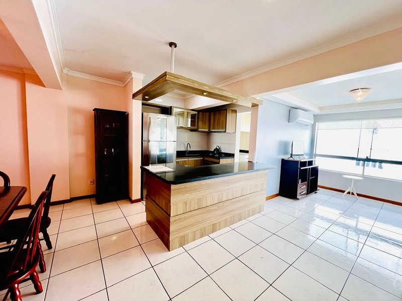 APARTAMENTO GIGANTE NO CENTRO DE CAPÃO: 9ª foto da galeria de imagens do imóvel