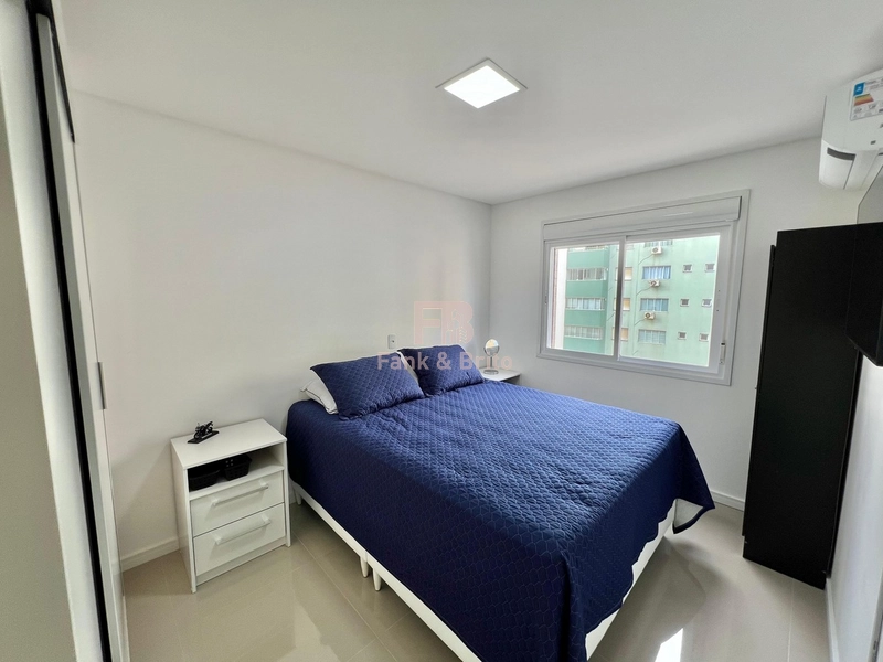 Apartamento mobiliado e decorado à venda no bairro Navegantes a apenas 2 quadras do mar: 7ª foto da galeria de imagens do imóvel