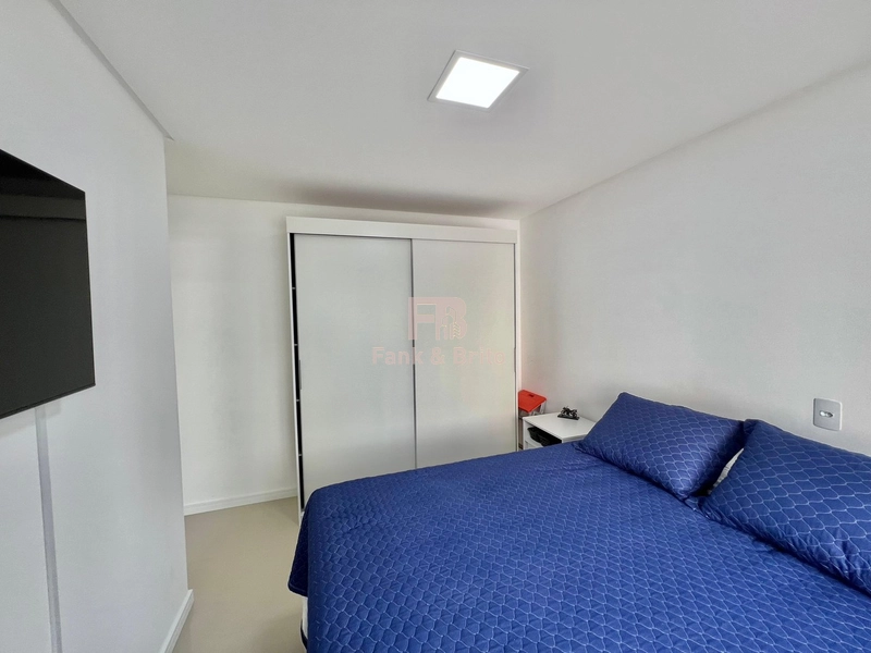 Apartamento mobiliado e decorado à venda no bairro Navegantes a apenas 2 quadras do mar: 6ª foto da galeria de imagens do imóvel