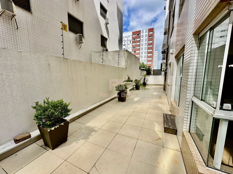 Amplo apartamento mobiliado e decorado: 15ª foto da galeria de imagens do imóvel