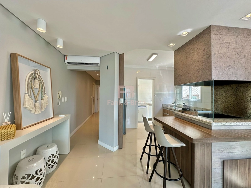 VENDE APARTAMENTO  COM VISTA PARA O MAR PRONTO PARA MORAR: 11ª foto da galeria de imagens do imóvel