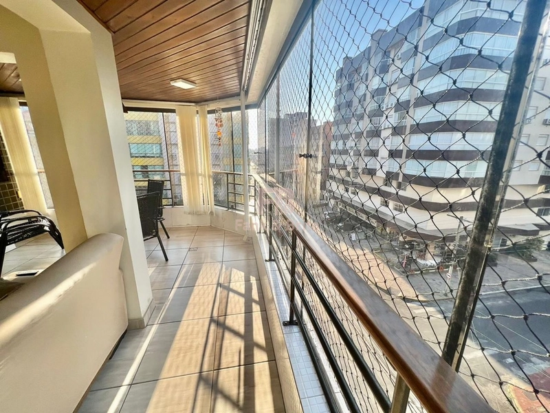 SACADA DE FRENTE COM VISTA MAR: 10ª foto da galeria de imagens do imóvel