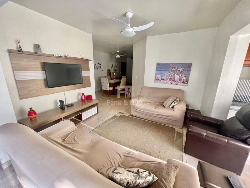 SACADA DE FRENTE COM VISTA MAR: 16ª foto da galeria de imagens do imóvel