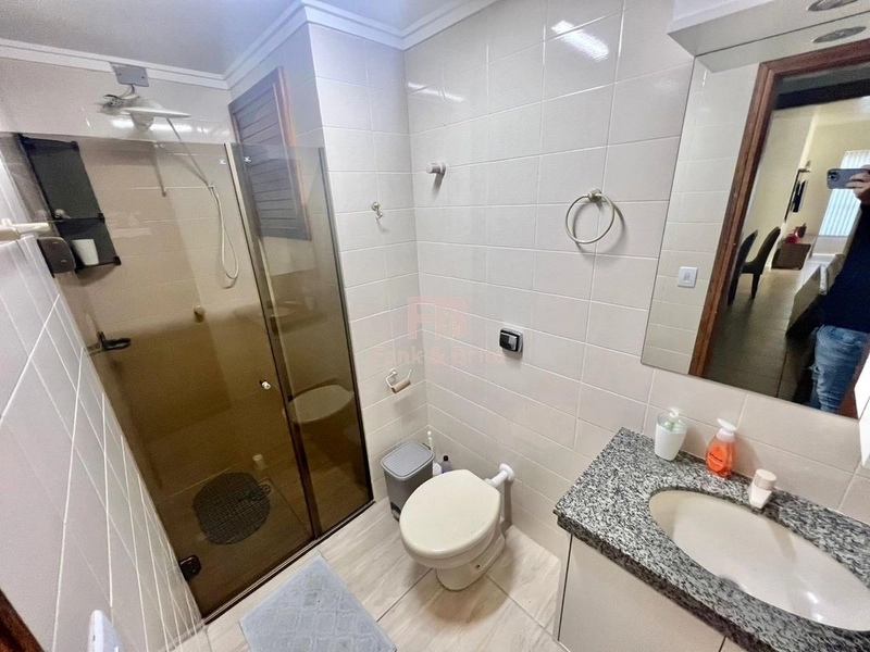 SACADA DE FRENTE COM VISTA MAR: 13ª foto da galeria de imagens do imóvel