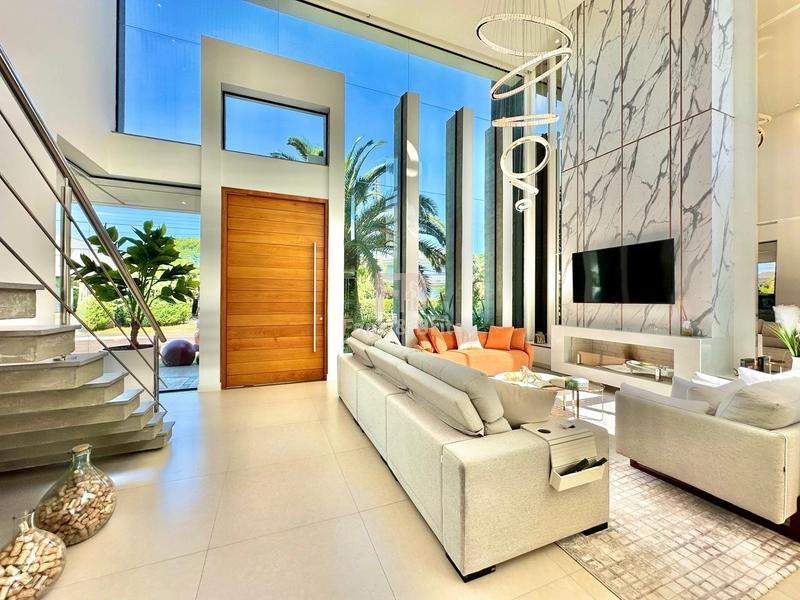 CASA CINCO SUÍTES NO VELAS DA MARINA: 2ª foto da galeria de imagens do imóvel