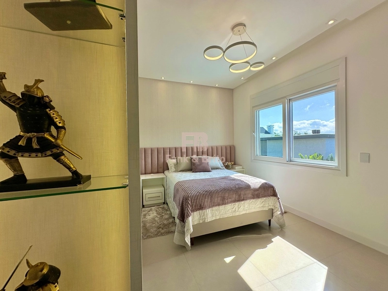 CASA CINCO SUÍTES NO VELAS DA MARINA: 23ª foto da galeria de imagens do imóvel