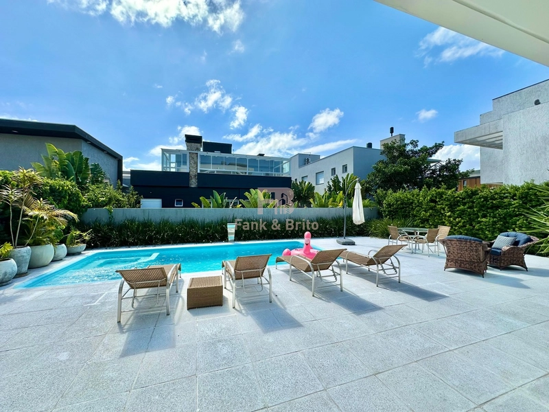 CASA CINCO SUÍTES NO VELAS DA MARINA: 7ª foto da galeria de imagens do imóvel