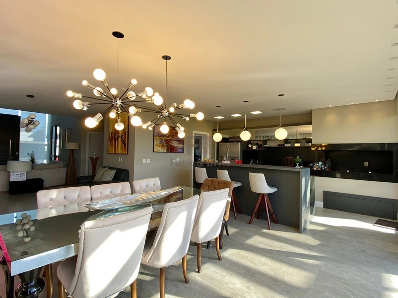 SOBRADO A VENDA NO CONDOMINIO ILHAS RESORT: 5ª foto da galeria de imagens do imóvel