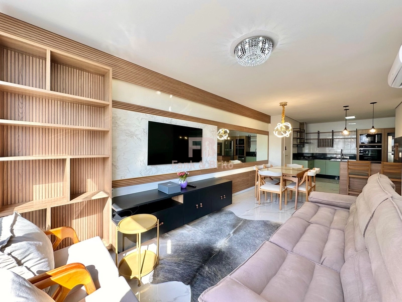 VENDE APARTAMENTO DE ALTO PADRÃO CONSTRUTIVO CLASSE AA: 1ª foto da galeria de imagens do imóvel