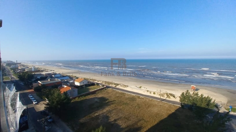 APARTAMENTO DE TRES DORMITÓRIOS COM VISTA MAR: 21ª foto da galeria de imagens do imóvel