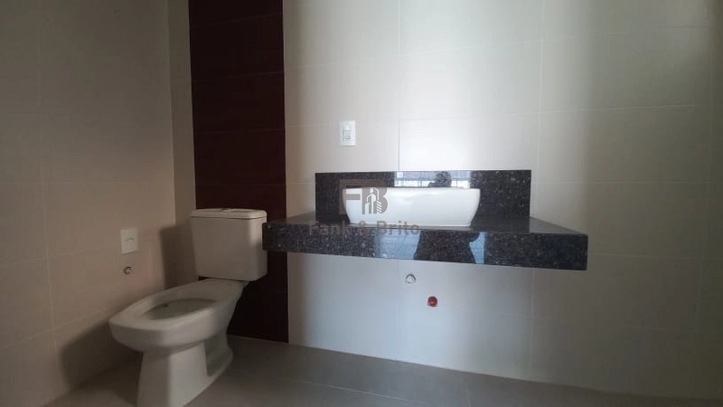 APARTAMENTO DE TRES DORMITÓRIOS COM VISTA MAR: 17ª foto da galeria de imagens do imóvel