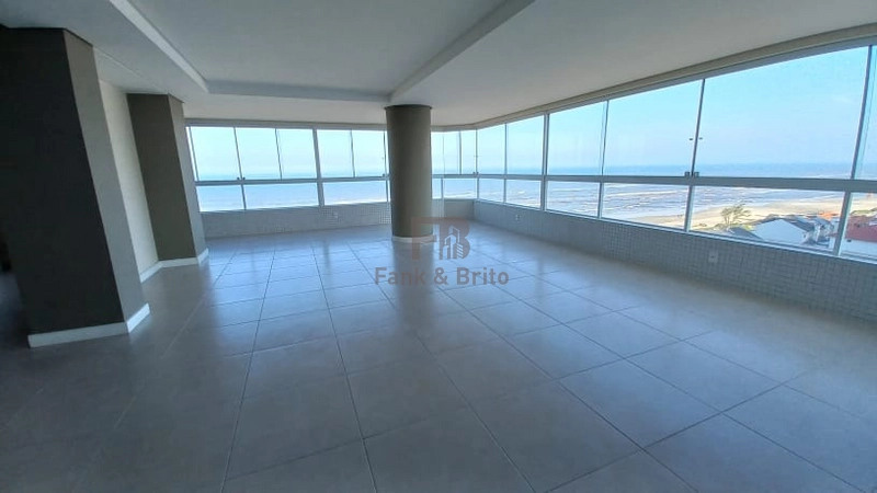 APARTAMENTO DE TRES DORMITÓRIOS COM VISTA MAR: 11ª foto da galeria de imagens do imóvel