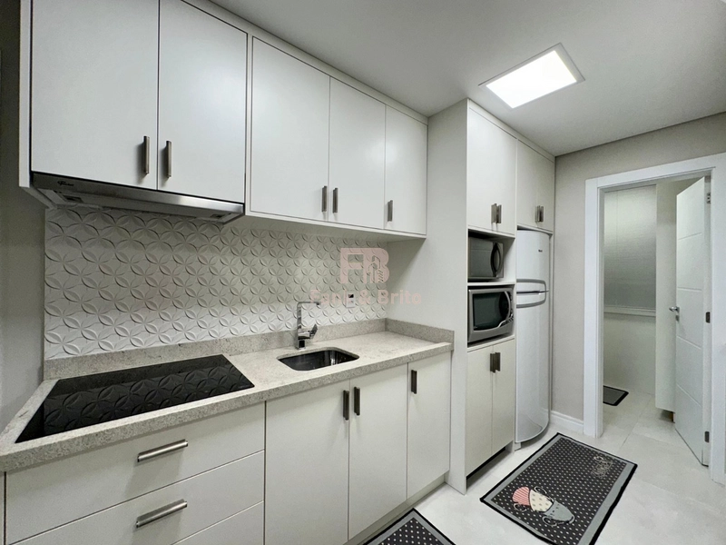 MOBILIADO E DECORADO COM SACADA DE FRENTE.: 20ª foto da galeria de imagens do imóvel