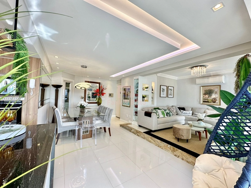 VENDO APARTAMENTO COM INFRA E VISTA PADA O MAR, JUNTO A PRAÇA DO FAROL: 20ª foto da galeria de imagens do imóvel