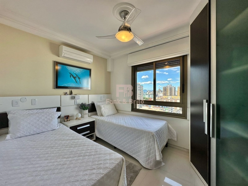 VENDO APARTAMENTO COM INFRA E VISTA PADA O MAR, JUNTO A PRAÇA DO FAROL: 28ª foto da galeria de imagens do imóvel