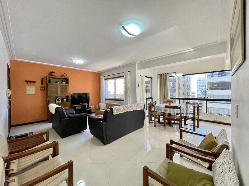 Apartamento com 2 dormitórios à venda em Capão da Canoa: 1ª foto da galeria de imagens do imóvel